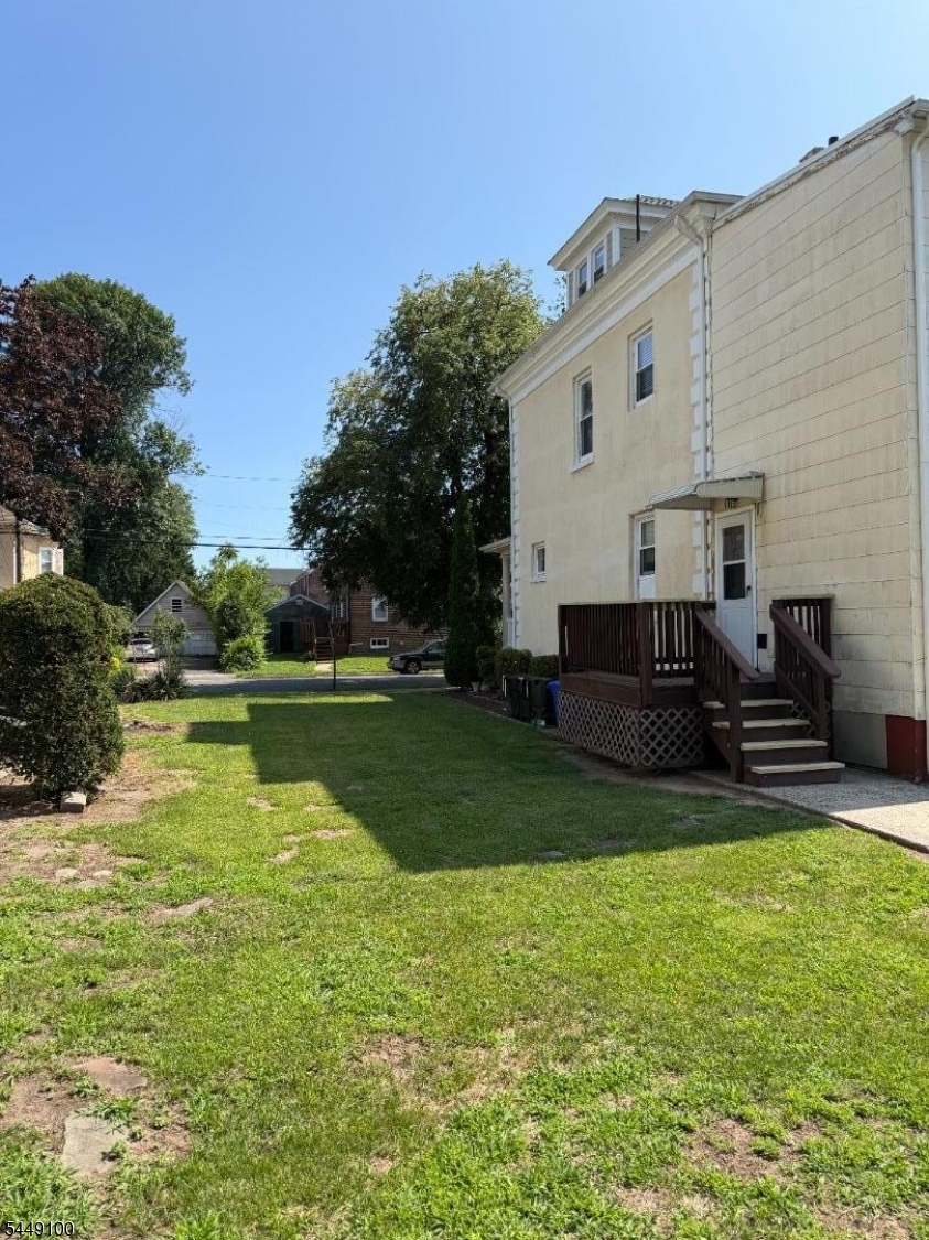 264 Myrtle Ave 2