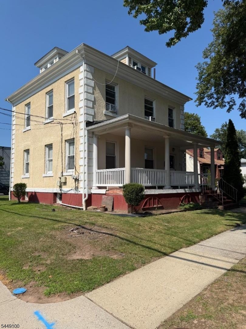 264 Myrtle Ave 2