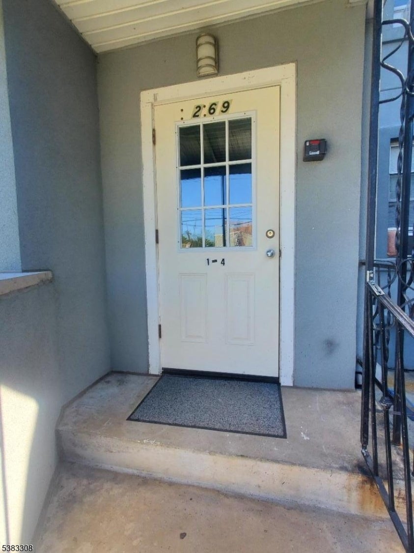 269 Willow Ave 1