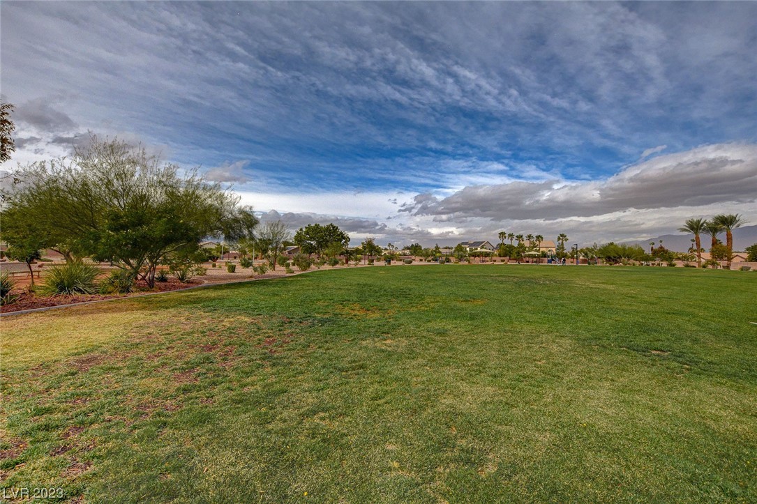 5017 Sail Rock Place