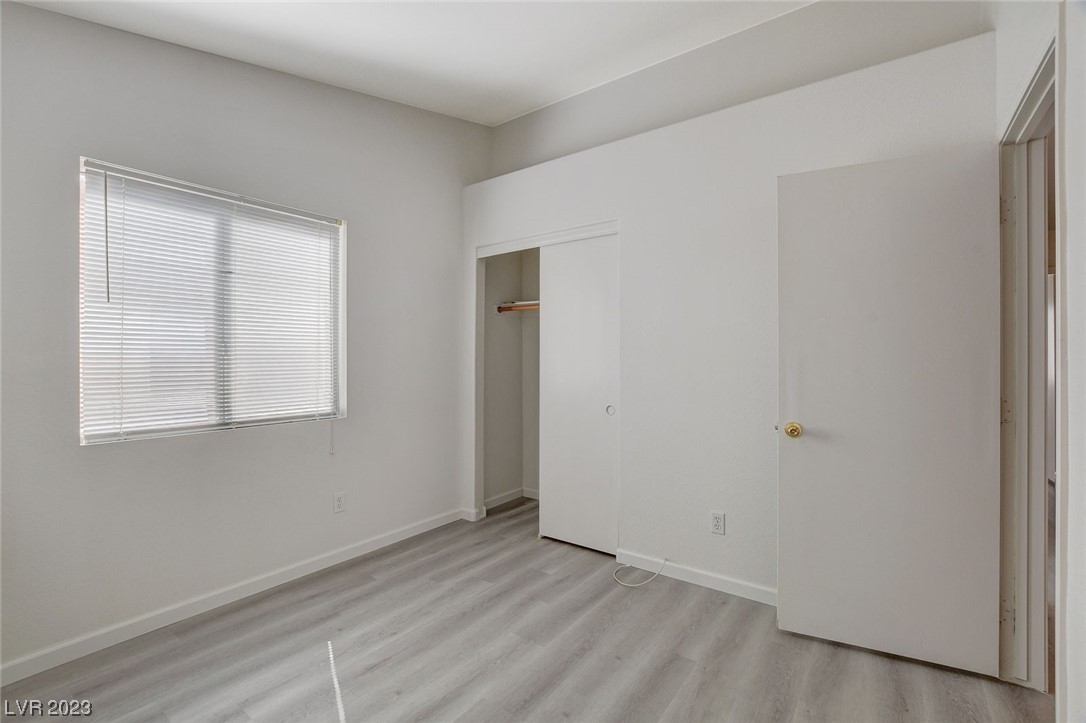 5017 Sail Rock Place
