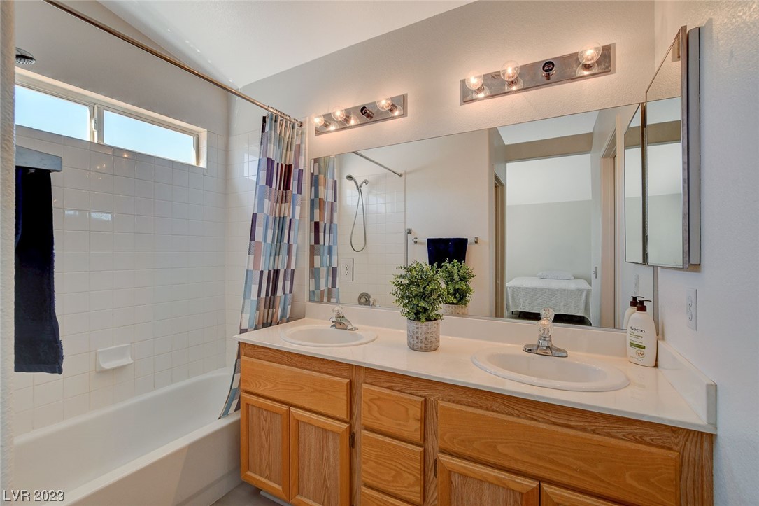 5017 Sail Rock Place
