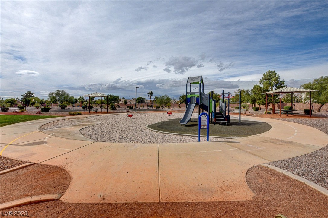 5017 Sail Rock Place