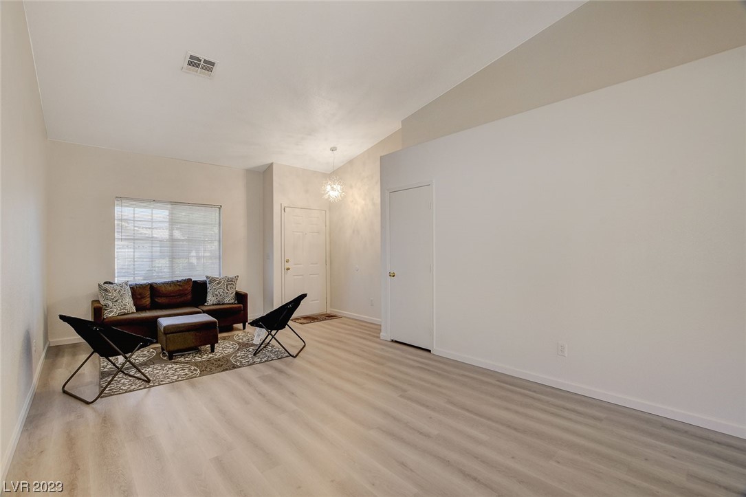 5017 Sail Rock Place