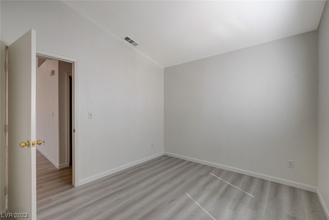 5017 Sail Rock Place