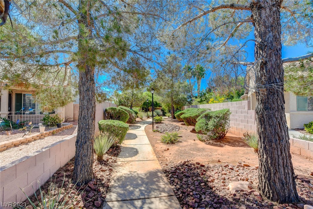 5017 Sail Rock Place