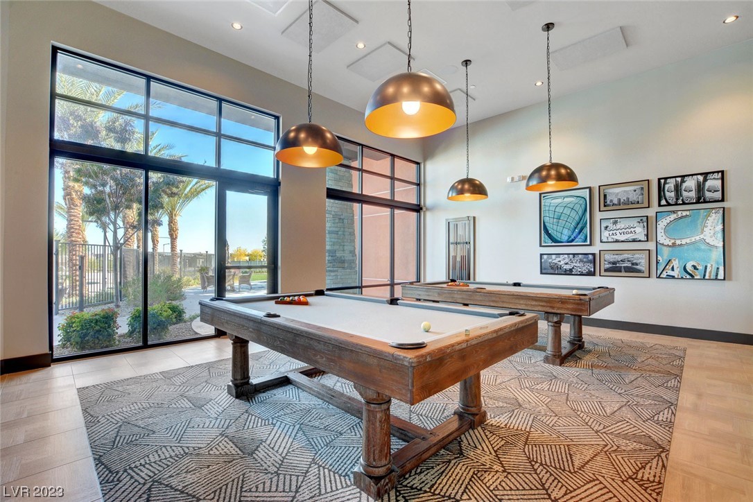 6854 Wood Clover Court