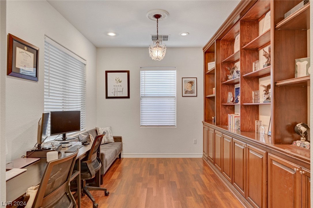 8560 Alocasia Court