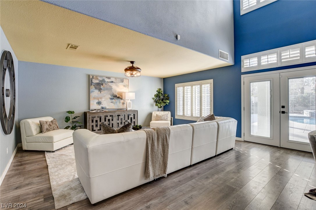 2423 Legacy Island Circle
