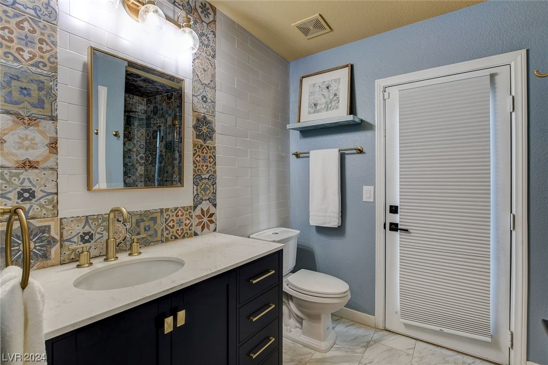2423 Legacy Island Circle