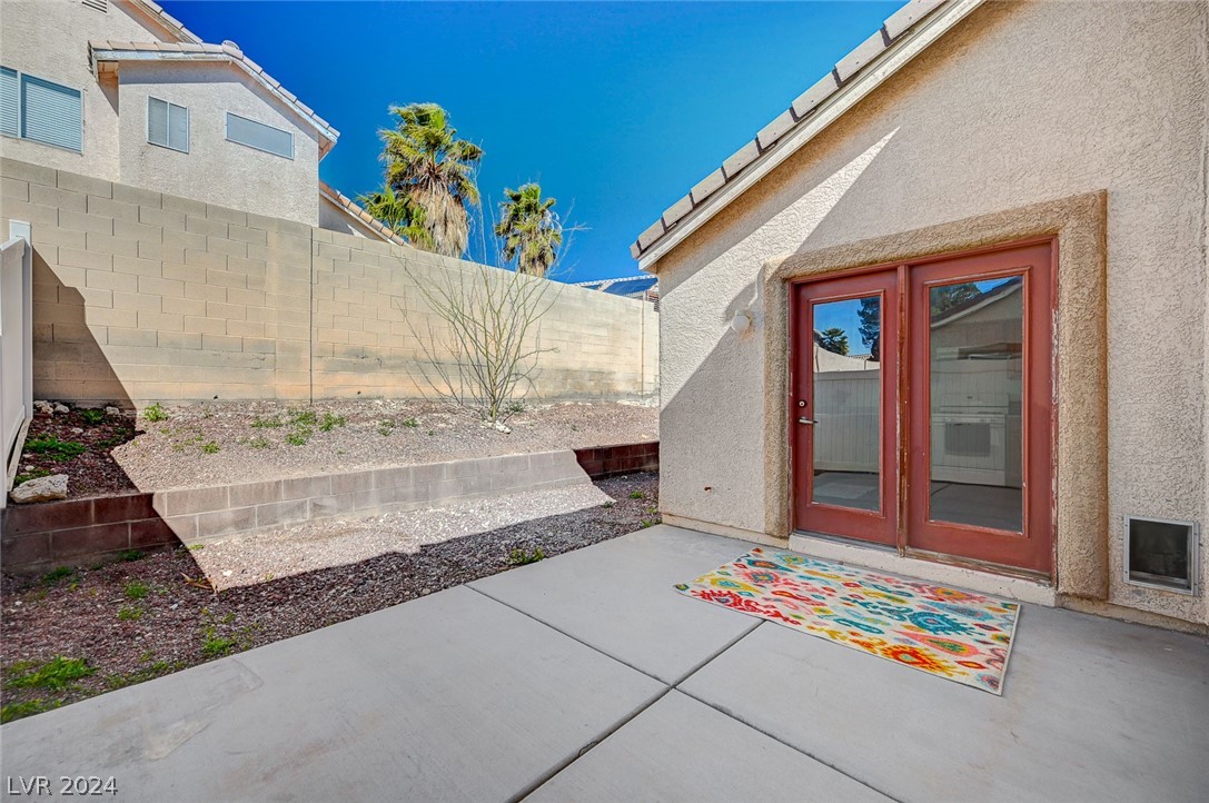 5089 Bayberry Crest Street