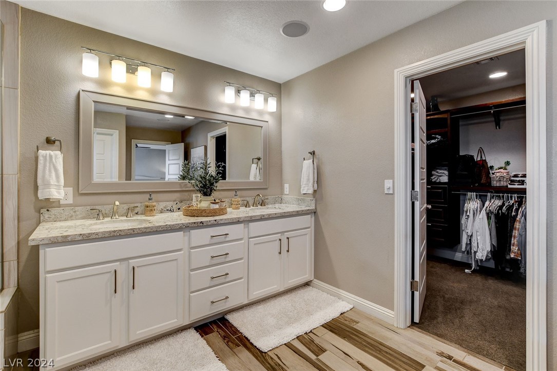 10470 Dove Meadow Way