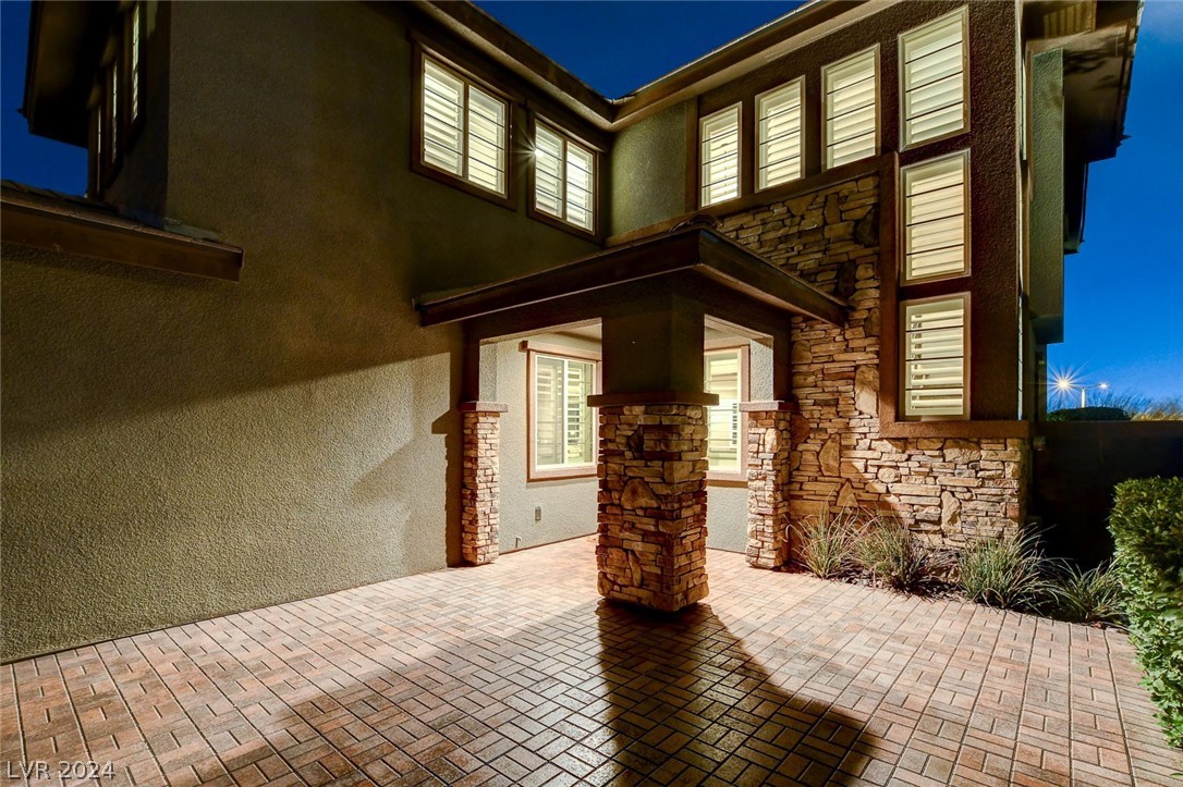 10470 Dove Meadow Way