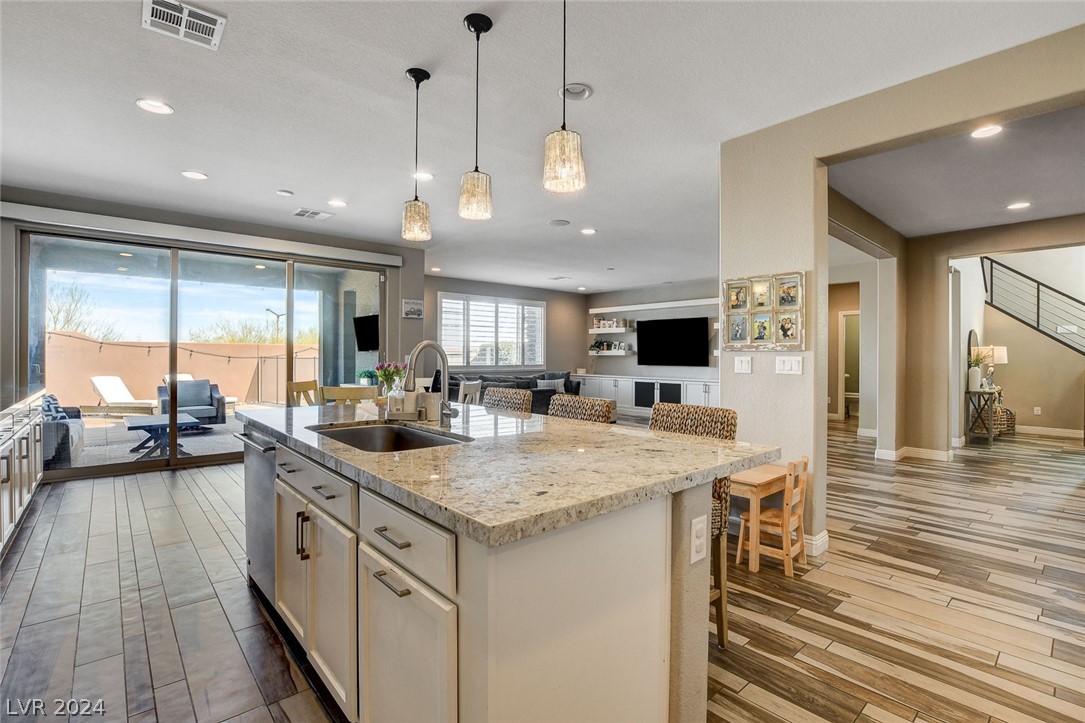 10470 Dove Meadow Way