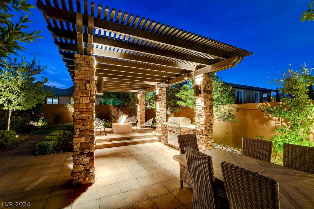 10470 Dove Meadow Way
