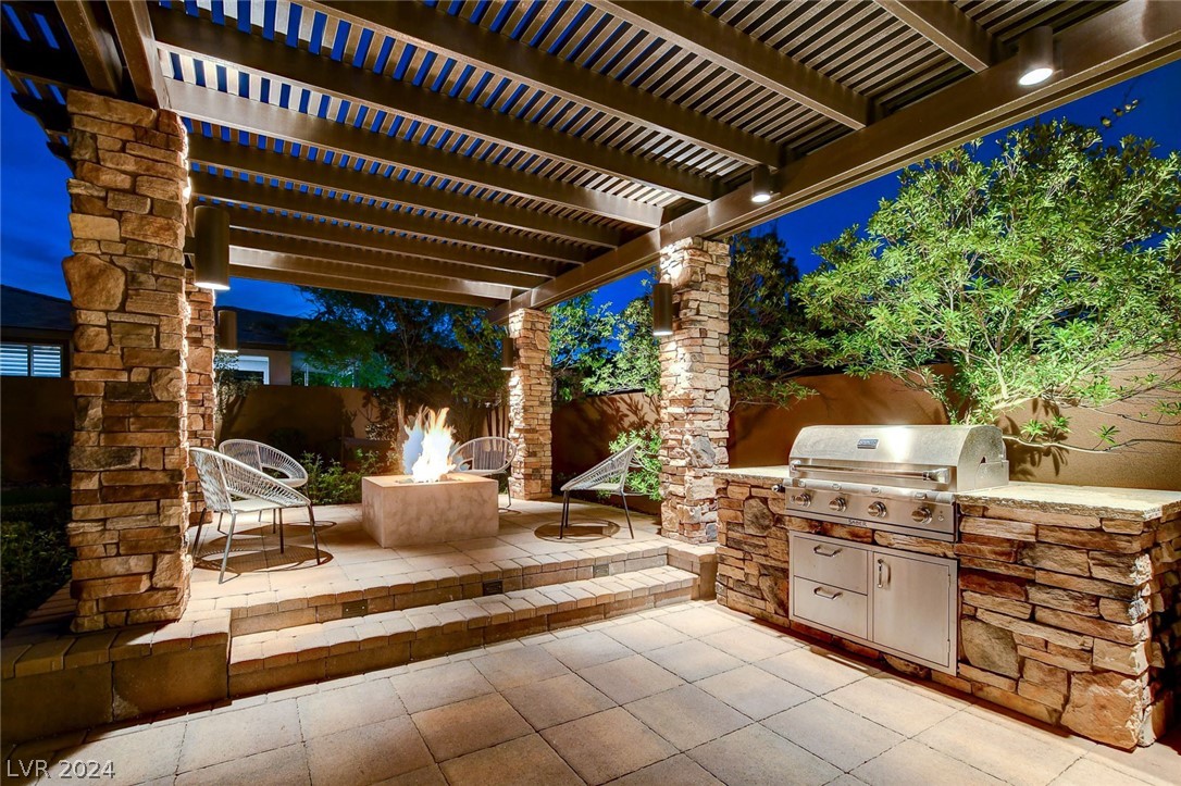 10470 Dove Meadow Way