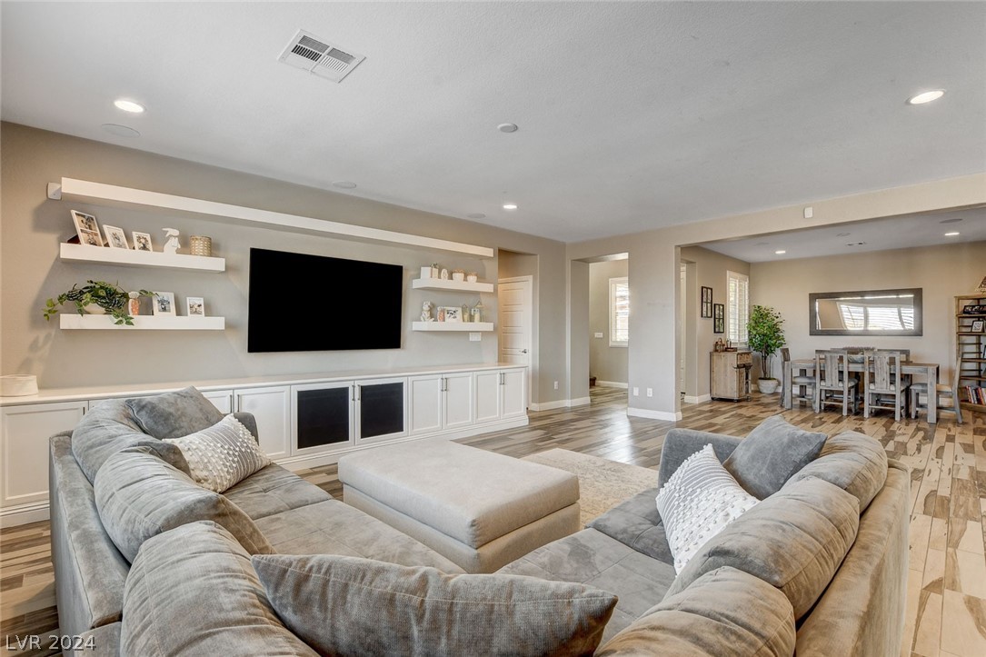 10470 Dove Meadow Way