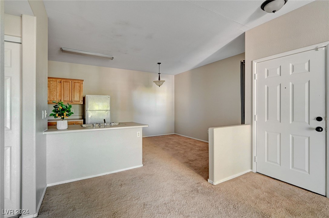 5650 East Sahara Avenue 2030