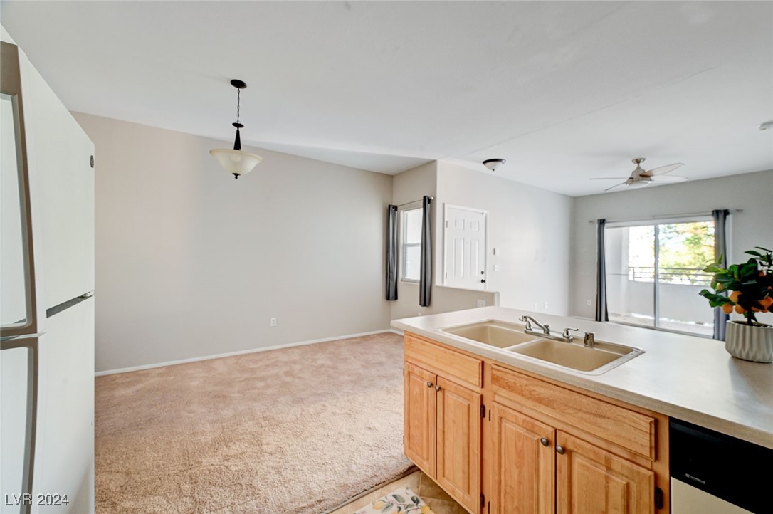 5650 East Sahara Avenue 2030