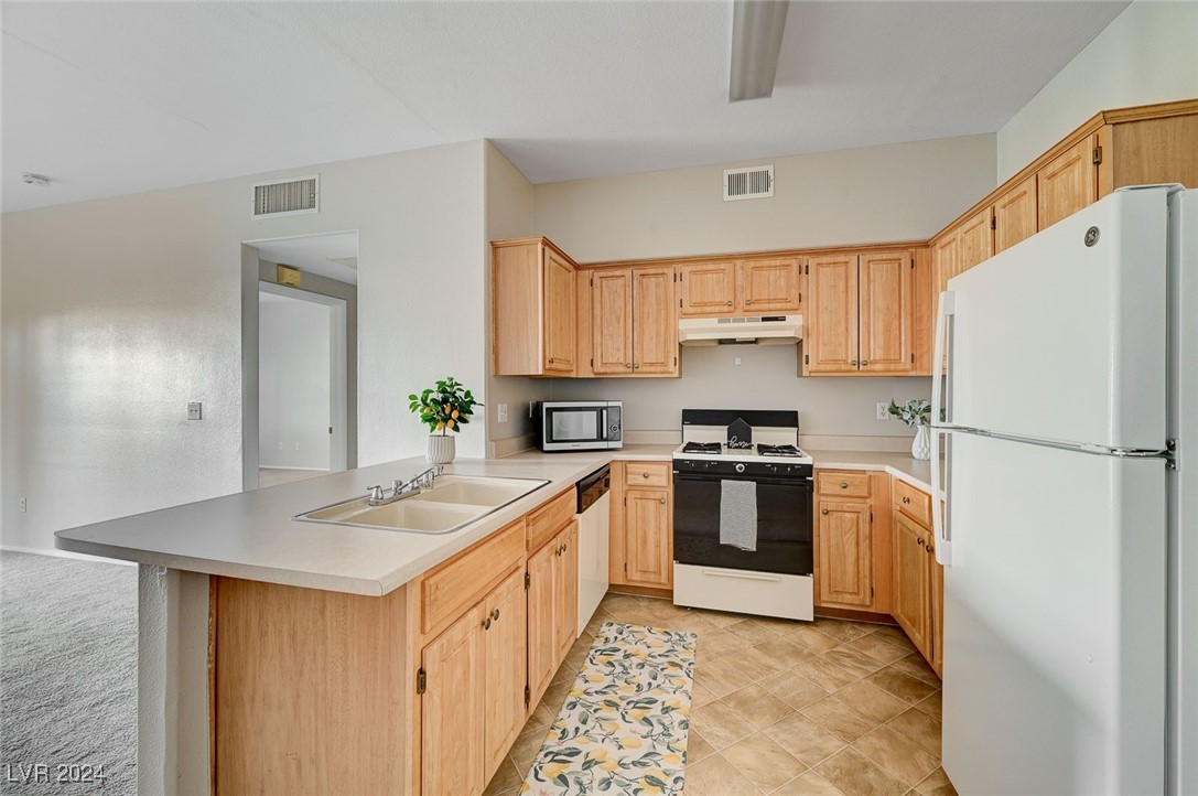 5650 East Sahara Avenue 2030