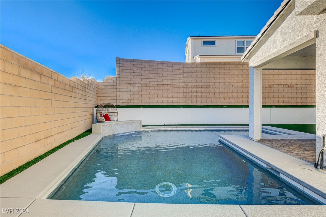 8967 Rolling Pietra Street