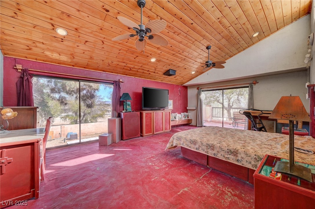 5785 North Tee Pee Lane