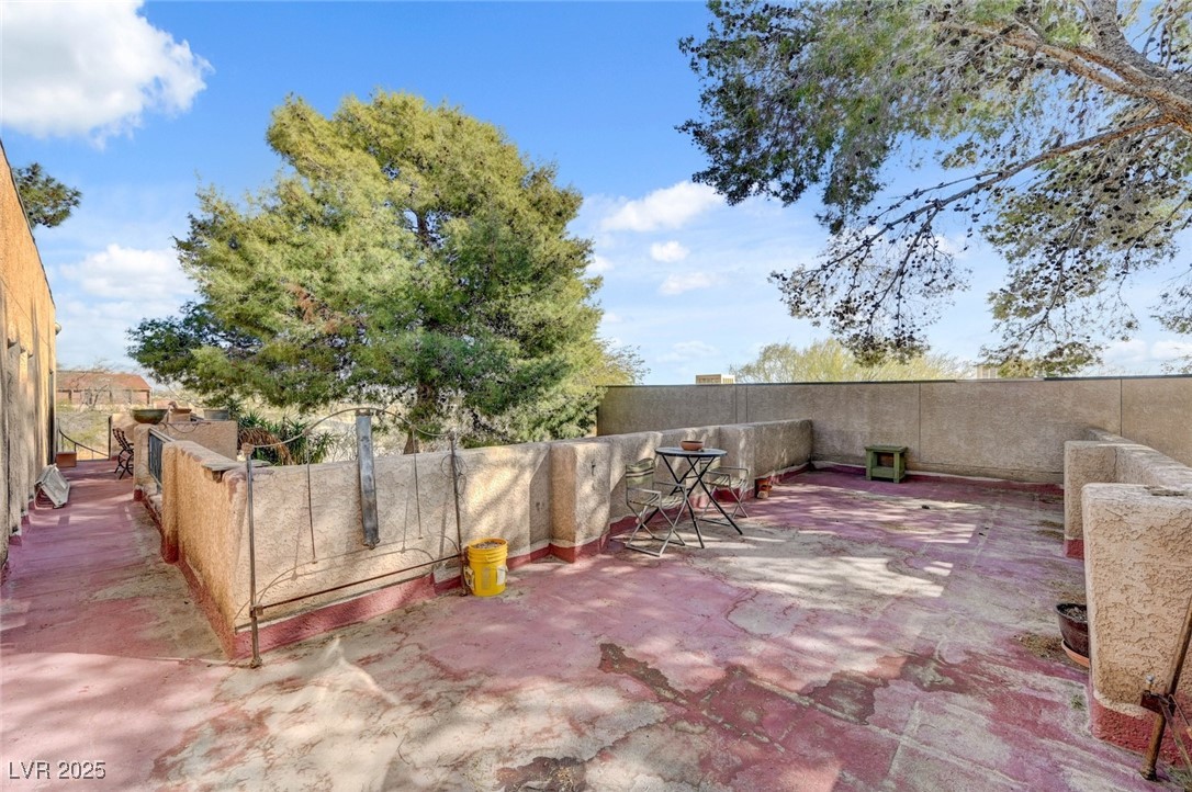 5785 North Tee Pee Lane
