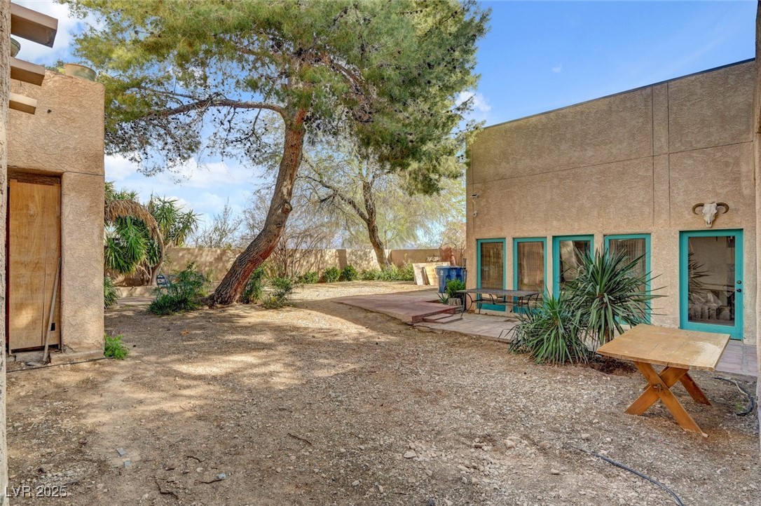 5785 North Tee Pee Lane