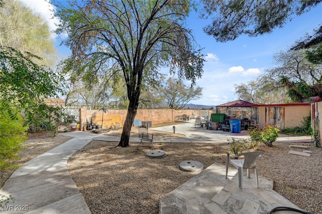 5785 North Tee Pee Lane