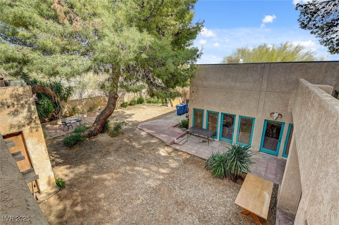 5785 North Tee Pee Lane