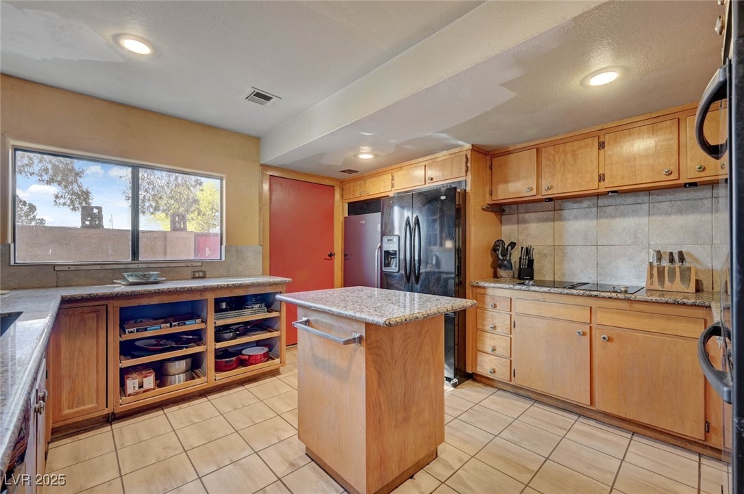 5785 North Tee Pee Lane