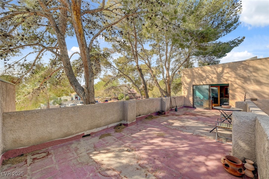 5785 North Tee Pee Lane