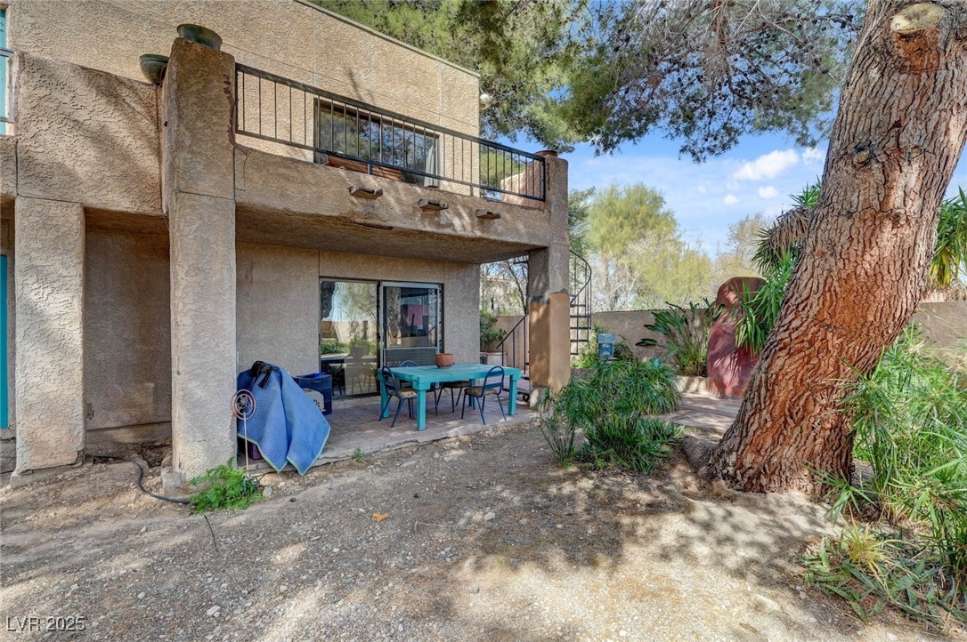 5785 North Tee Pee Lane