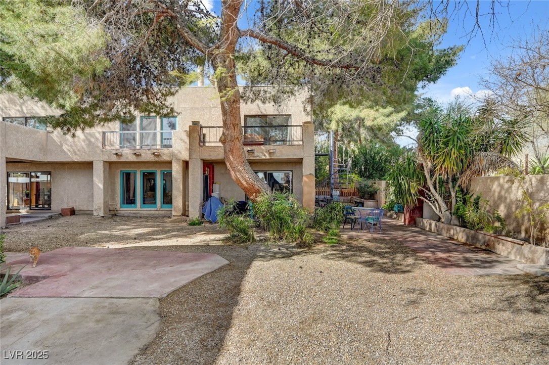 5785 North Tee Pee Lane
