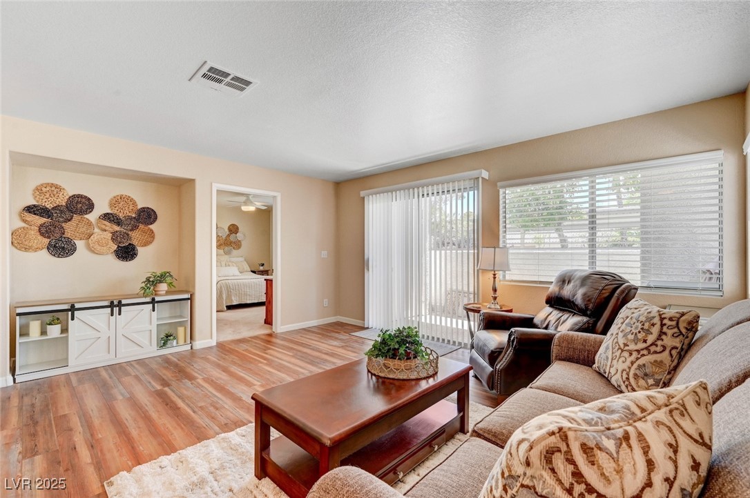 3125 North Buffalo Drive 1091