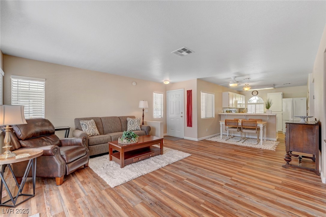 3125 North Buffalo Drive 1091