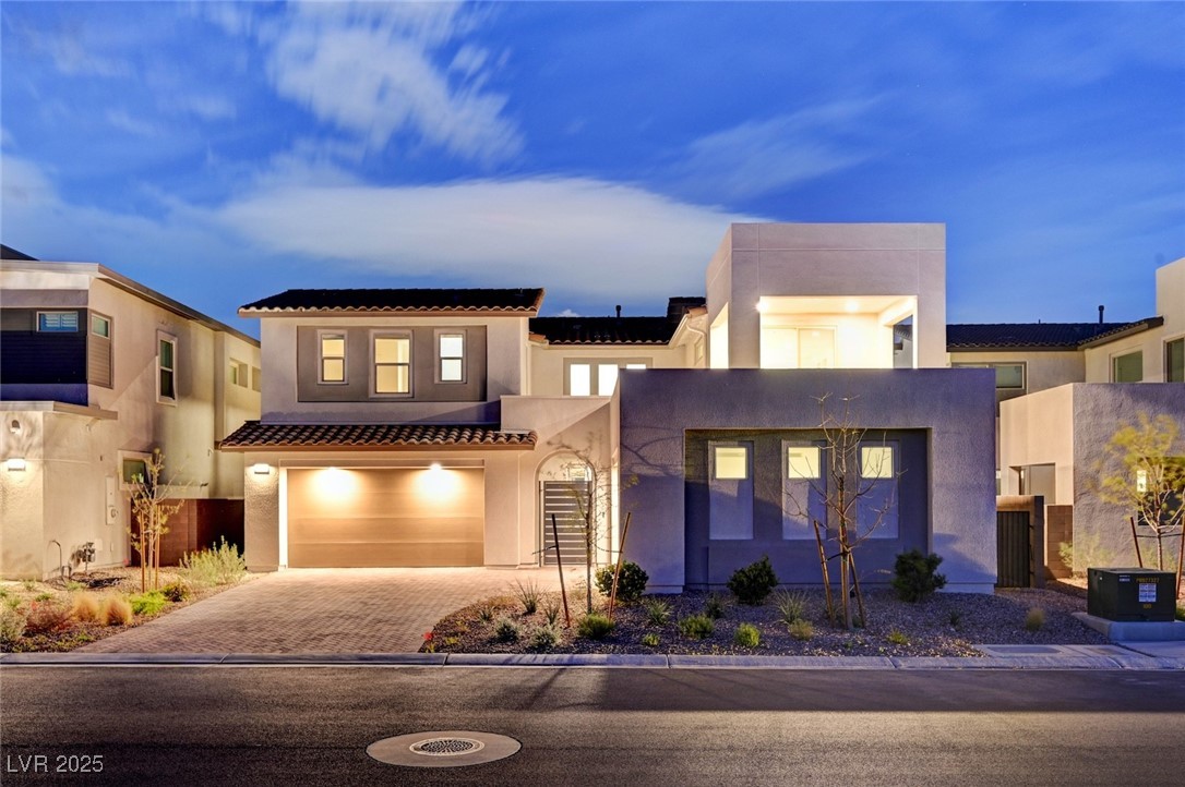 472 Windstone Crest Avenue