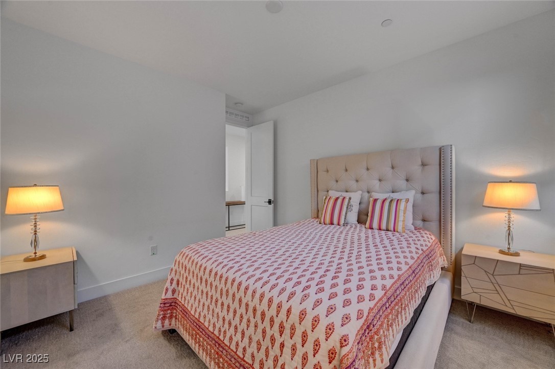 472 Windstone Crest Avenue