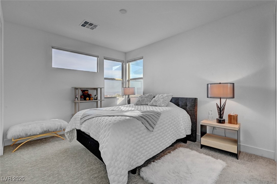 472 Windstone Crest Avenue