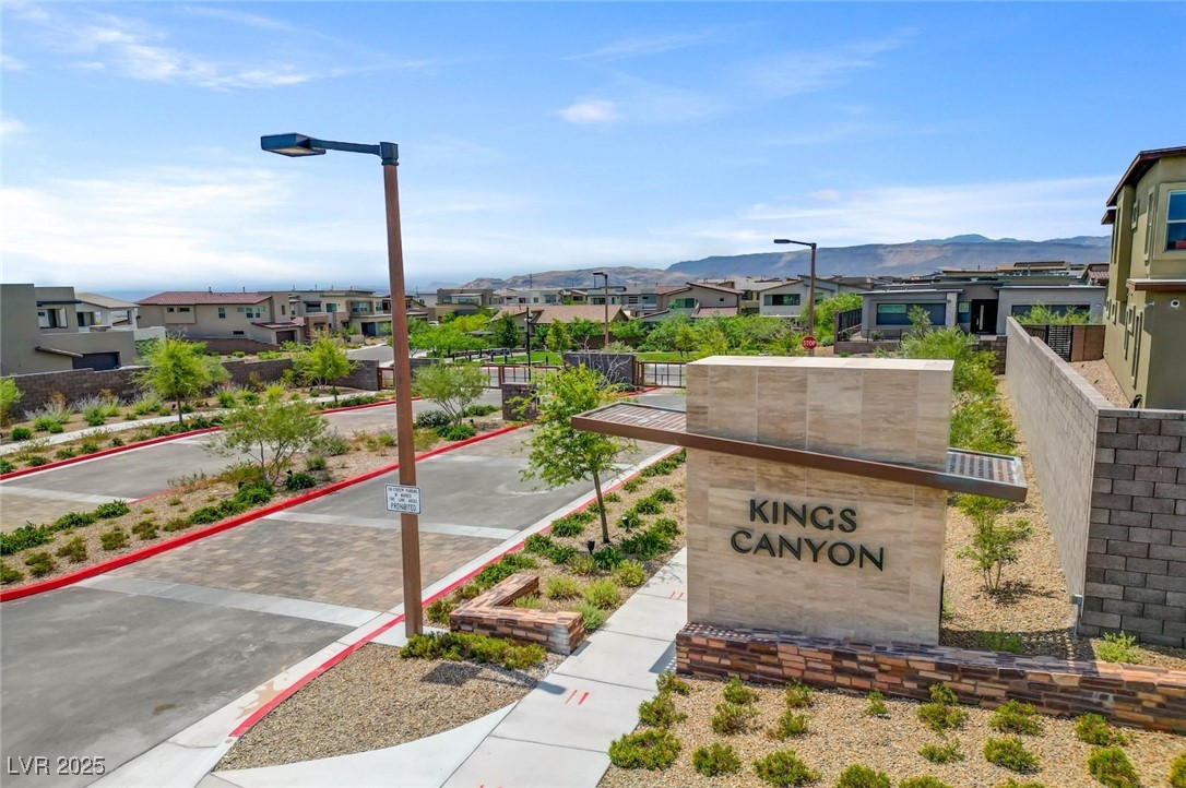 472 Windstone Crest Avenue