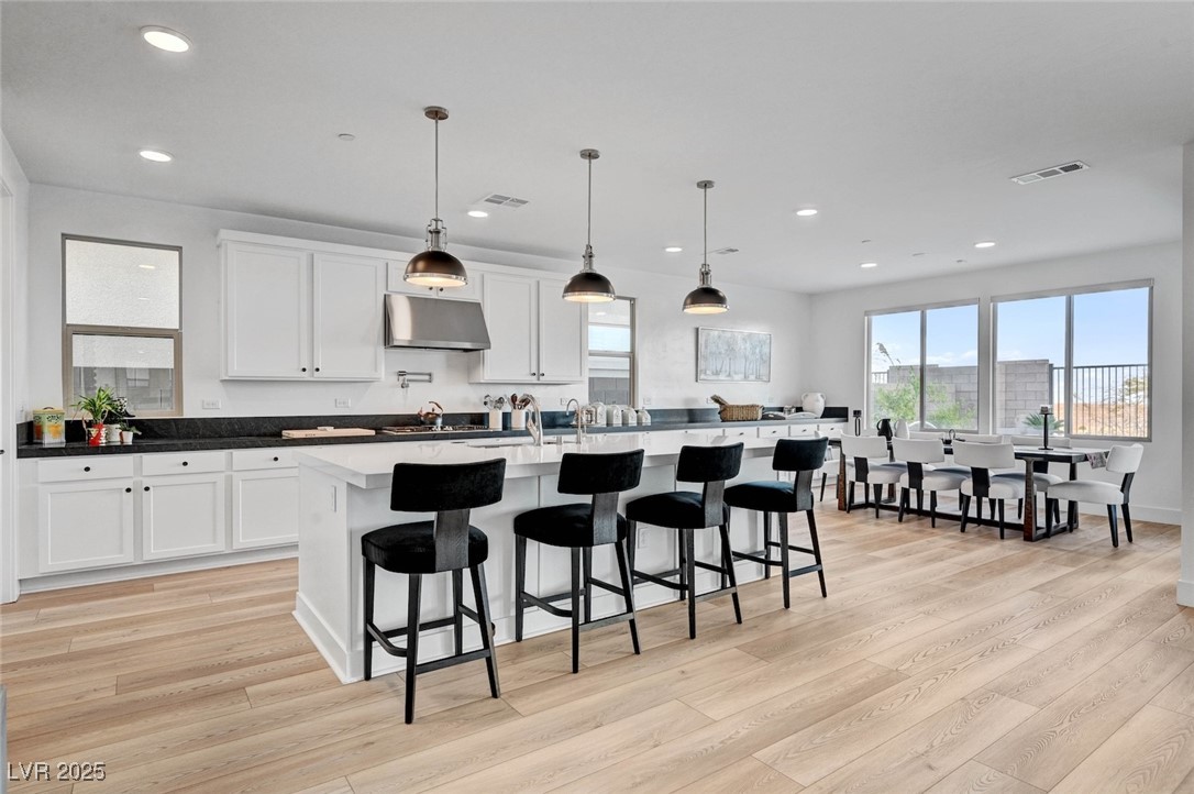 472 Windstone Crest Avenue