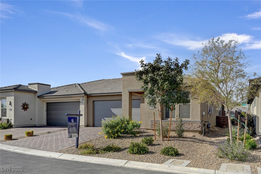 9903 Spinel Place