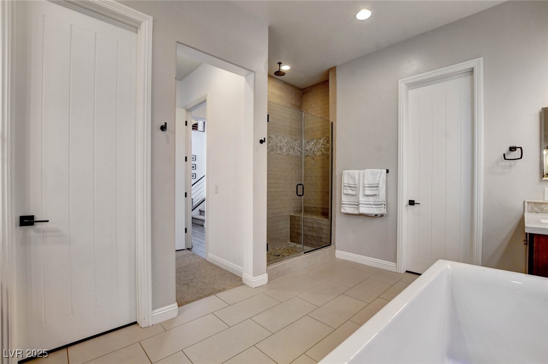 5906 Sky Ridge Falls Drive