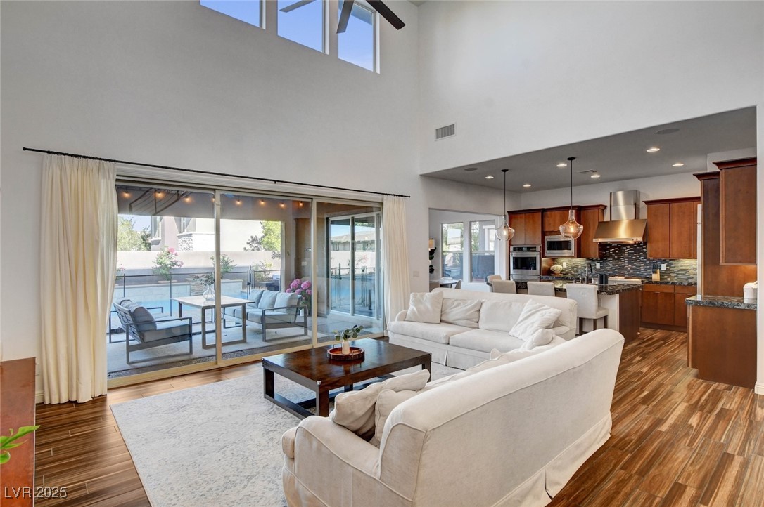 5906 Sky Ridge Falls Drive