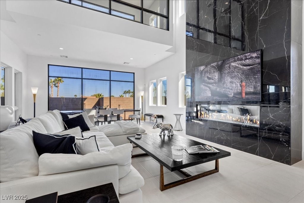 4814 Shady Ridge Drive