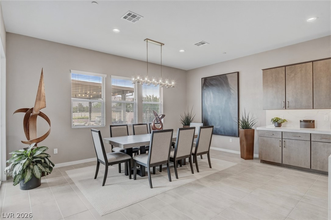 5702 Kings Bluff Avenue