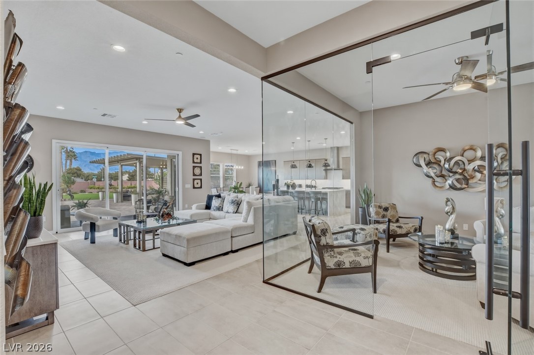 5702 Kings Bluff Avenue