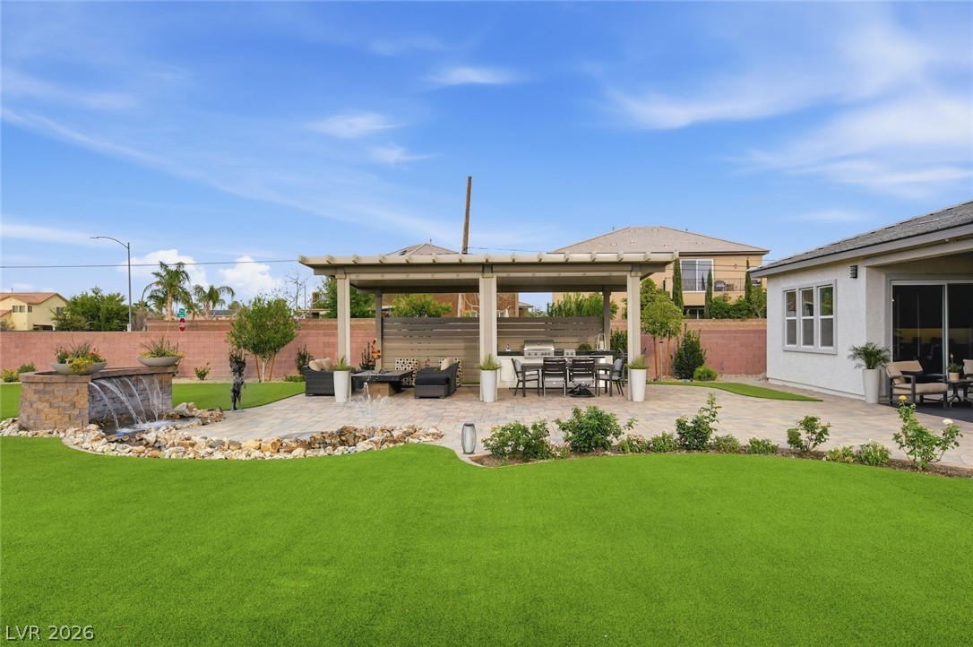 5702 Kings Bluff Avenue