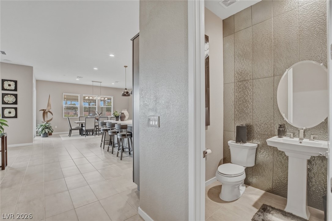 5702 Kings Bluff Avenue