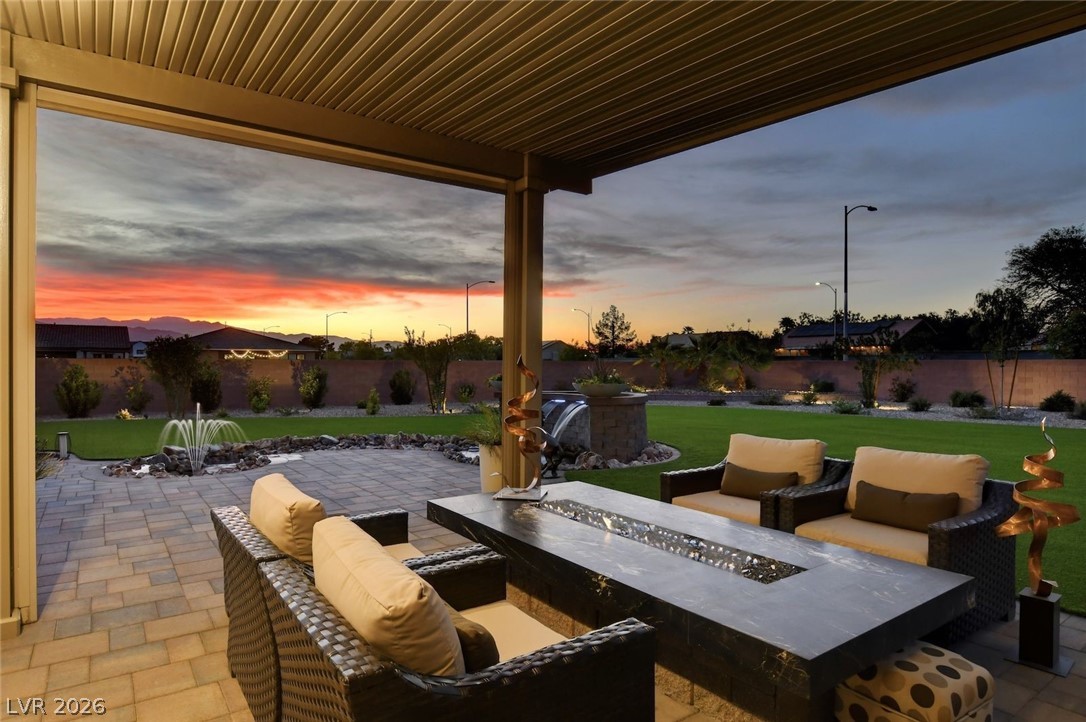 5702 Kings Bluff Avenue